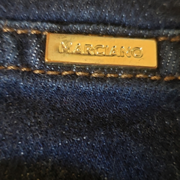 Jeans - Picture 3 of 4